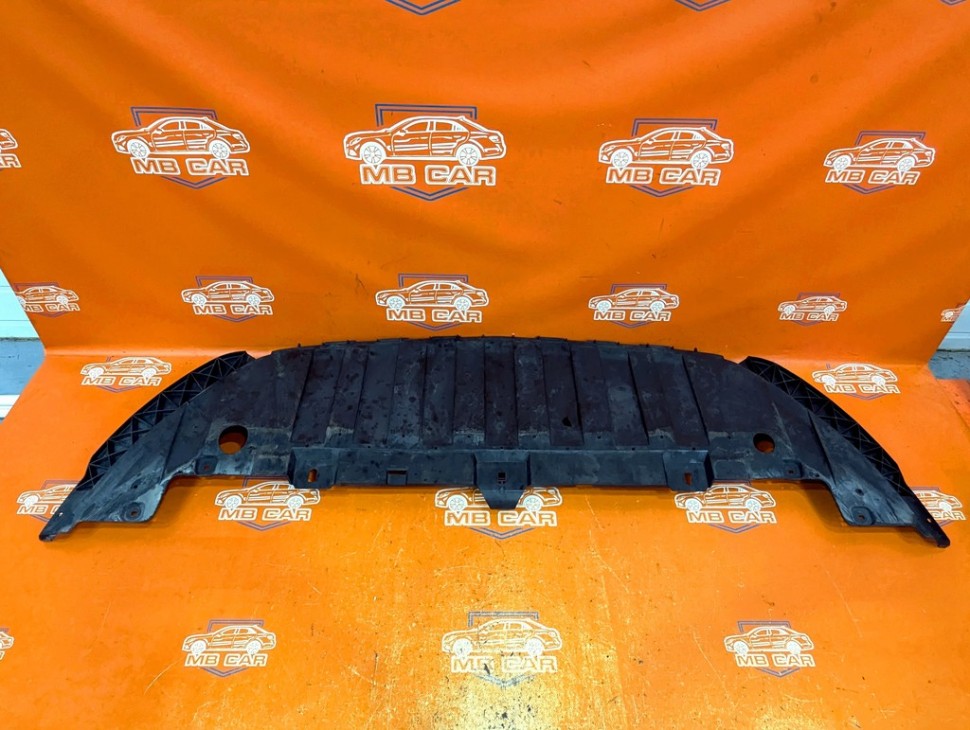 Защита бампера MERCEDES-BENZ B-класс W246 рестайлинг (2014 - 2018) фото 1 — Разборка Мерседес