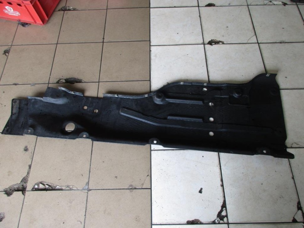 Защита днища MERCEDES-BENZ GL-класс X164 (2006 - 2009) фото 1 — Разборка Мерседес