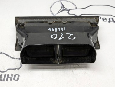 Воздуховод центральный MERCEDES-BENZ E-класс W210/S210 (1995 - 1999) — Разборка Мерседес