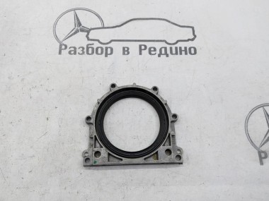 Крышка заднего сальника коленвала MERCEDES-BENZ C-класс W203/S203/CL203 (2000 - 2004) — Разборка Мерседес