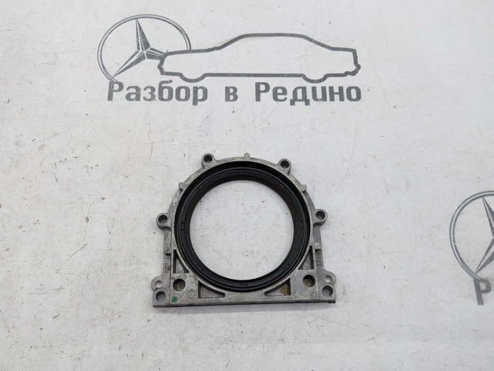 Крышка заднего сальника коленвала MERCEDES-BENZ C-class w203 фото 1 — Разборка Мерседес