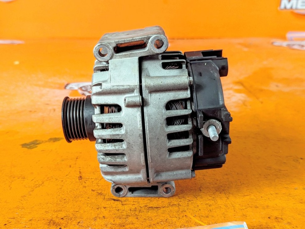 Генератор MERCEDES-BENZ E-класс W212/S212/C207/A207 рестайлинг (2013 - 2016) фото 1 &mdash; Разборка Мерседес