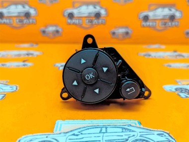 Кнопка на руле MERCEDES-BENZ C-класс W204/S204 (2006 - 2011) — Разборка Мерседес