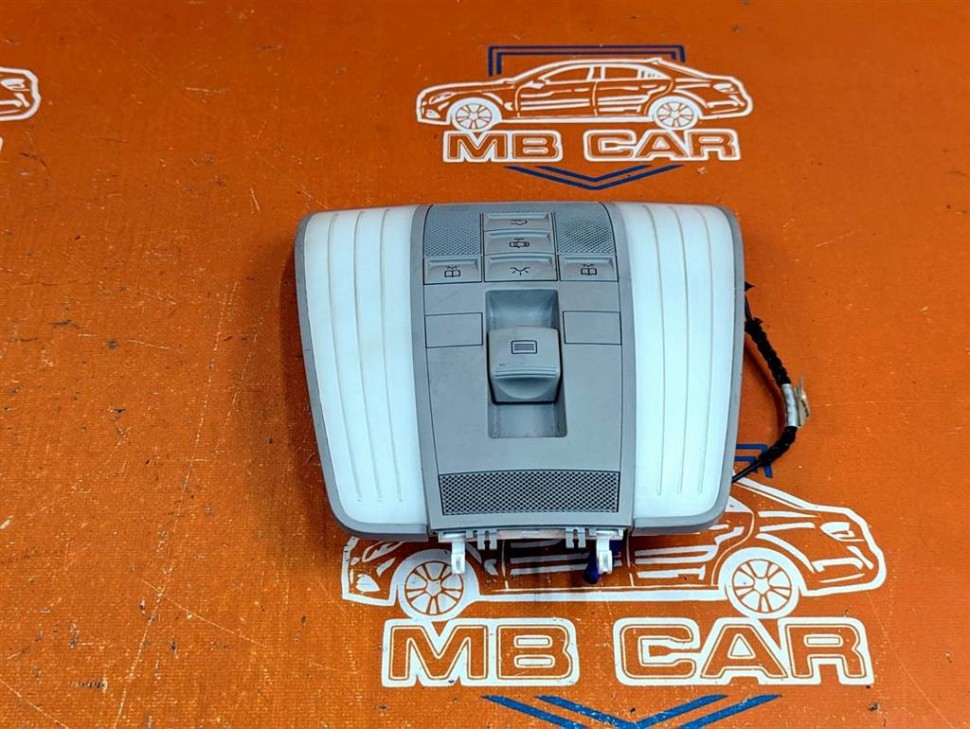 Плафон салона MERCEDES-BENZ E-класс W212/S212/C207/A207 (2009 - 2013) фото 1 — Разборка Мерседес