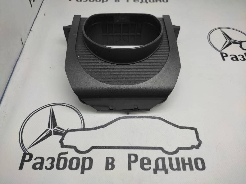 Крышка рулевой колонки MERCEDES-BENZ E-класс W211/S211 (2002 - 2006) фото 1 — Разборка Мерседес