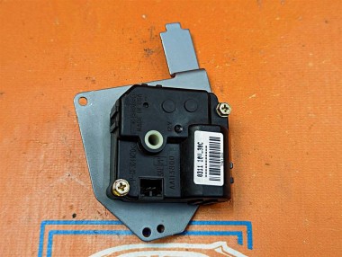 Сервоприводы печки MERCEDES-BENZ M-класс AMG W163 (2000 - 2001) — Разборка Мерседес