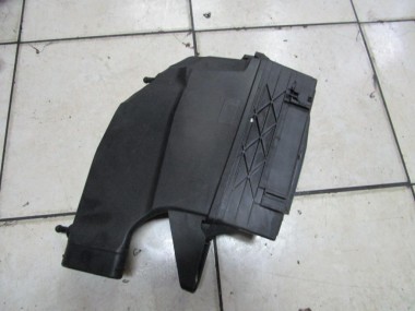 Корпус воздушного фильтра MERCEDES-BENZ GL-класс X166 (2012 - 2016) — Разборка Мерседес