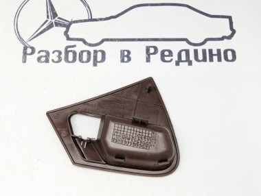 Накладка ручки двери MERCEDES-BENZ M-класс W163 (1997 - 2001) — Разборка Мерседес