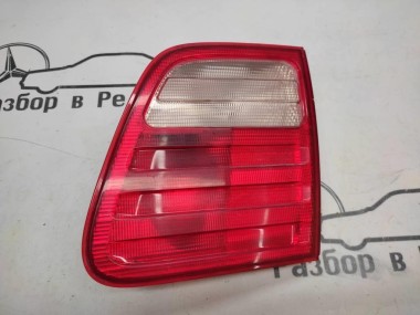 Фонарь крышки багажника MERCEDES-BENZ E-класс W210/S210 (1995 - 1999) — Разборка Мерседес