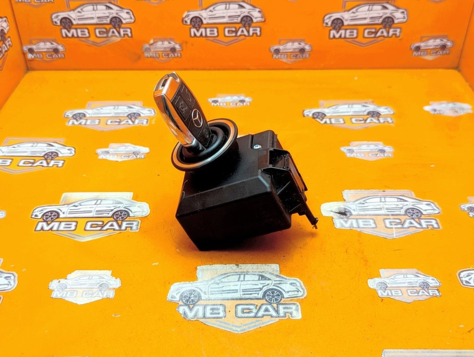 Замок зажигания MERCEDES-BENZ C-класс W204/S204/С204 рестайлинг (2011 - 2015) фото 1 &mdash; Разборка Мерседес