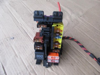 Блок предохранителей MERCEDES-BENZ C-класс W205/S205/C205/A205 (2014 - 2018) — Разборка Мерседес