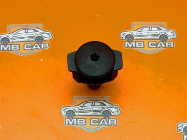 Клипса радиатора MERCEDES-BENZ CLK-класс C209/A209 (2002 - 2005) — Разборка Мерседес