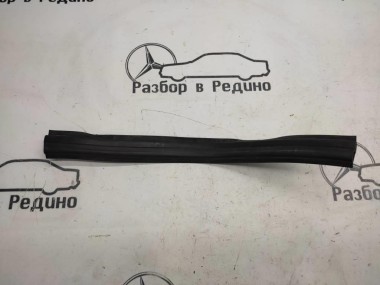 Уплотнитель моторного отсека MERCEDES-BENZ C-класс W203/S203/CL203 рестайлинг (2004 - 2008) — Разборка Мерседес