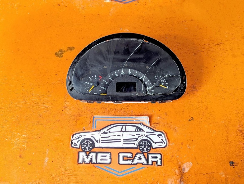 Щиток приборов MERCEDES-BENZ V-класс W639 (2003 - 2014) фото 1 &mdash; Разборка Мерседес