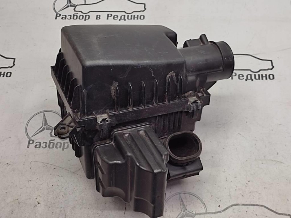 Корпус воздушного фильтра MERCEDES-BENZ X-класс I (2017 - 2020) фото 1 — Разборка Мерседес