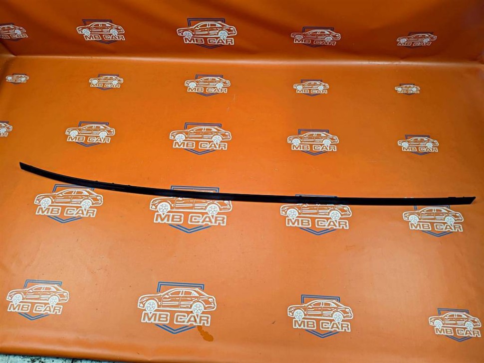 Молдинг крыши MERCEDES-BENZ A-класс W177 (2018 - 2023) фото 1 — Разборка Мерседес