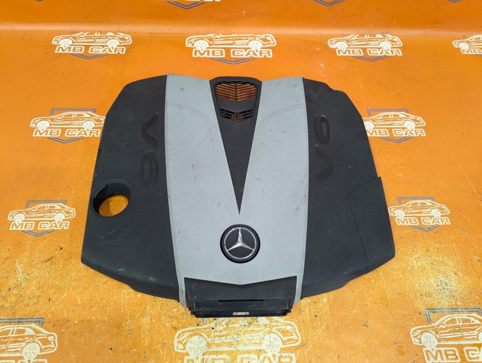 Крышка двигателя декоративная MERCEDES-BENZ E-класс W212/S212/C207/A207 (2009 - 2013) фото 1 — Разборка Мерседес