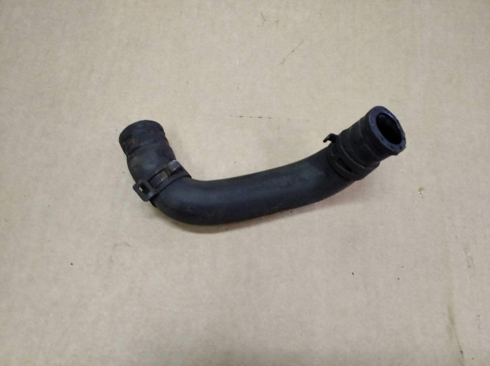 Патрубок ОЖ MERCEDES-BENZ Vito W639 рестайлинг (2010 - 2014) фото 1 — Разборка Мерседес