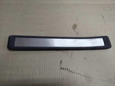 Накладка порога внутренняя MERCEDES-BENZ E-класс W211/S211 (2002 - 2006) — Разборка Мерседес