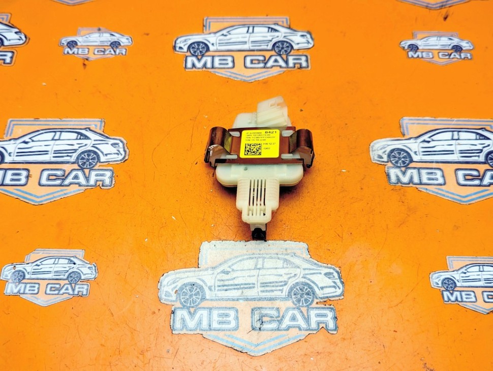 Датчик дождя и света MERCEDES-BENZ C-класс W205/S205/C205/A205 (2014 - 2018) фото 1 — Разборка Мерседес