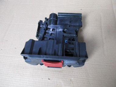 Блок предохранителей MERCEDES-BENZ C-класс W204/S204 (2006 - 2011) — Разборка Мерседес