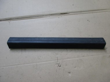 Накладка порога внутренняя MERCEDES-BENZ C-класс W204/S204 (2006 - 2011) — Разборка Мерседес