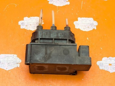 Блок клапанов пневмоподвески MERCEDES-BENZ R-класс W251 (2005 - 2007) &mdash; Разборка Мерседес