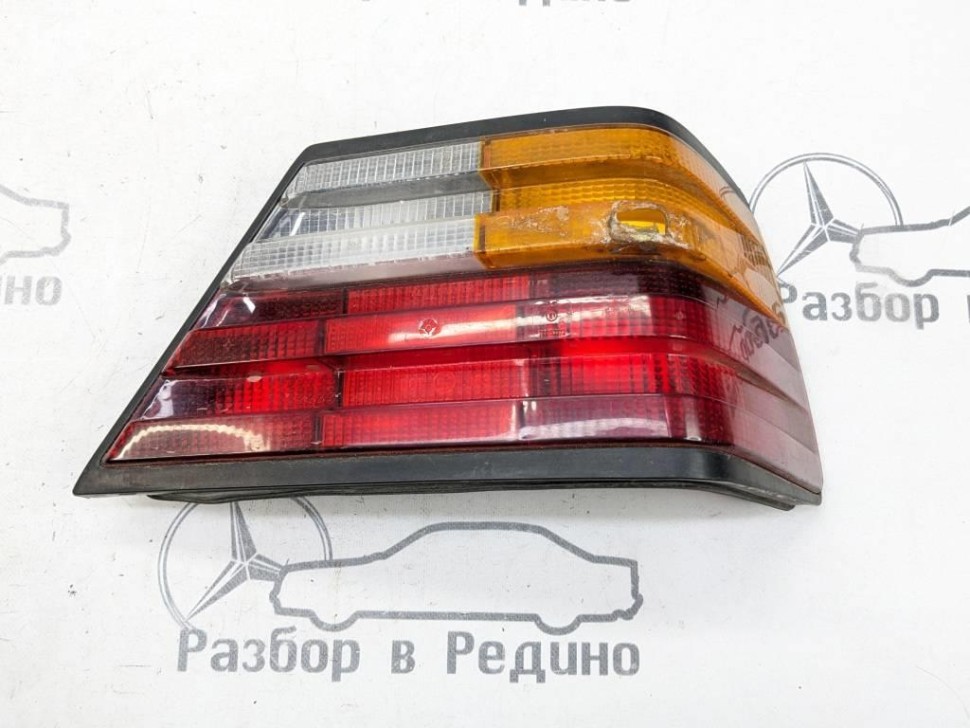 Фонарь задний правый MERCEDES-BENZ E-class w124 фото 1 — Разборка Мерседес