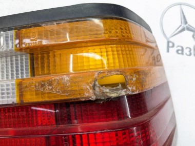 Фонарь задний правый MERCEDES-BENZ W124 W124/S124/C124/A124 (1984 - 1993) — Разборка Мерседес