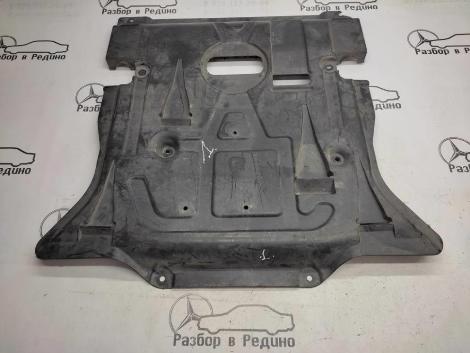Защита двигателя MERCEDES-BENZ GLE-класс Coupe C292 (2015 - 2019) фото 1 — Разборка Мерседес