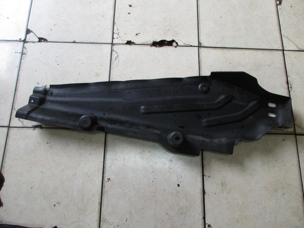 Защита днища MERCEDES-BENZ GL-класс X164 (2006 - 2009) фото 1 — Разборка Мерседес