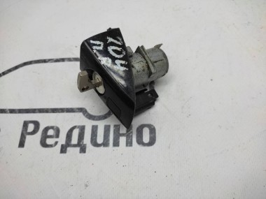 Личинки дверей MERCEDES-BENZ C-класс AMG W204/S204/С204 рестайлинг (2011 - 2015) — Разборка Мерседес