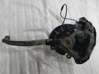 Кулак поворотный передний левый MERCEDES-BENZ S-класс W220 (1998 - 2005) — Разборка Мерседес