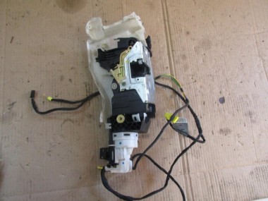 Замок двери передней правой MERCEDES-BENZ S-класс W220 рестайлинг (2002 - 2005) — Разборка Мерседес