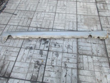 Порог пластиковый правый MERCEDES-BENZ W124 W124/S124/C124/A124 (1984 - 1993) — Разборка Мерседес