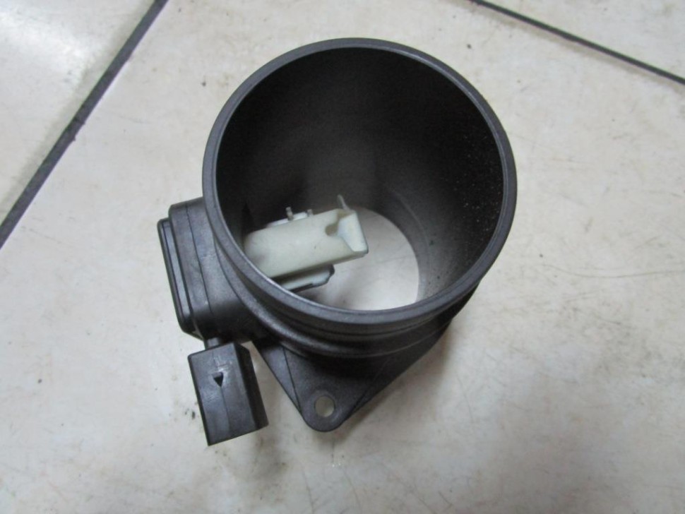 Расходомер MERCEDES-BENZ A-класс W169 (2004 - 2008) фото 1 — Разборка Мерседес