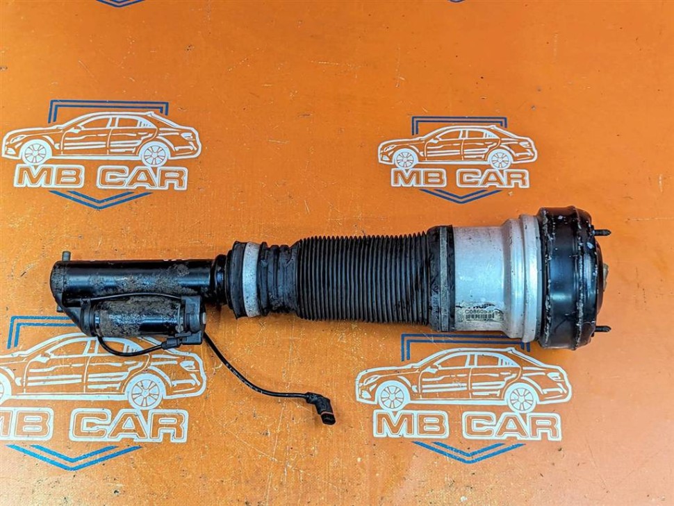 Пневмостойка передняя MERCEDES-BENZ S-класс W220 (1998 - 2005) фото 1 — Разборка Мерседес