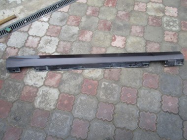 Порог пластиковый правый MERCEDES-BENZ C-класс W204/S204 (2006 - 2011) — Разборка Мерседес