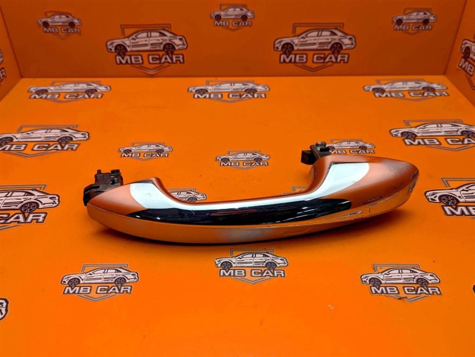 Ручка двери наружняя MERCEDES-BENZ C-класс AMG W205/S205/C205/A205 (2014 - 2018) фото 1 — Разборка Мерседес