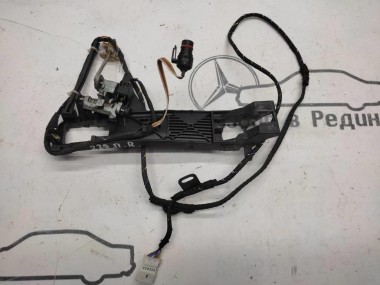 Ответная часть замка двери MERCEDES-BENZ S-класс W220 рестайлинг (2002 - 2005) — Разборка Мерседес