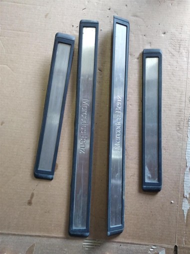 Накладка порога внутренняя MERCEDES-BENZ E-класс W211/S211 (2002 - 2006) — Разборка Мерседес