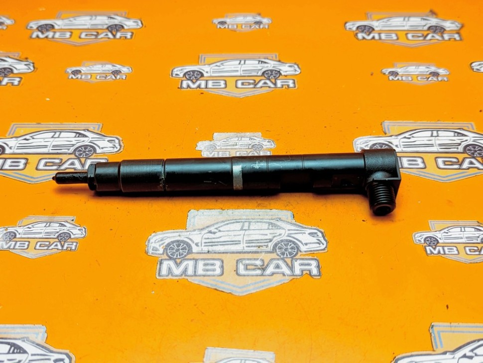 Форсунка ДИЗЕЛЬ MERCEDES-BENZ C-класс W204/S204/С204 рестайлинг (2011 - 2015) фото 1 — Разборка Мерседес
