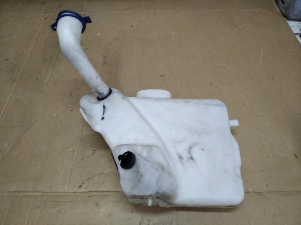 Бачок омывателя MERCEDES-BENZ SLK-класс R171 (2004 - 2008) фото 1 — Разборка Мерседес