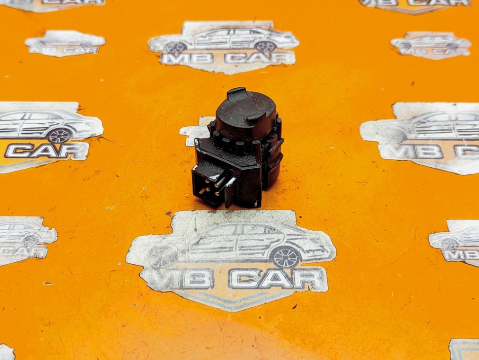 Датчик кикдауна MERCEDES-BENZ E-класс W210/S210 (1995 - 1999) фото 1 &mdash; Разборка Мерседес