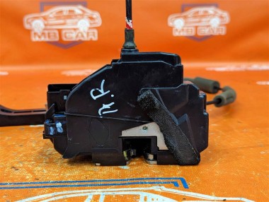 Замок двери передней правой MERCEDES-BENZ X-класс I (2017 - 2020) — Разборка Мерседес