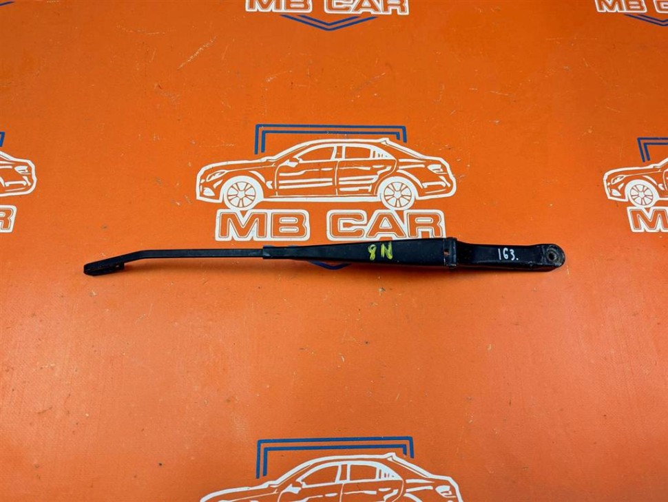 Поводок дворников MERCEDES-BENZ M-класс AMG W163 (2000 - 2001) фото 1 — Разборка Мерседес