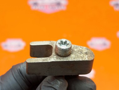 Кронштейн крепления форсунок MERCEDES-BENZ E-класс W211/S211 (2002 - 2006) &mdash; Разборка Мерседес