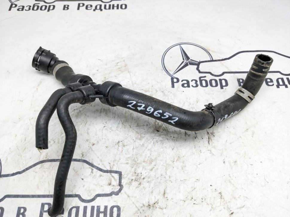 Патрубок ОЖ MERCEDES-BENZ E-класс W213/S213/C238/A238 (2016 - 2021) фото 1 — Разборка Мерседес