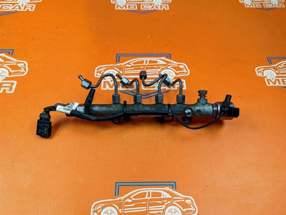 Рампа топливная MERCEDES-BENZ C-класс W204/S204/С204 рестайлинг (2011 - 2015) фото 1 — Разборка Мерседес