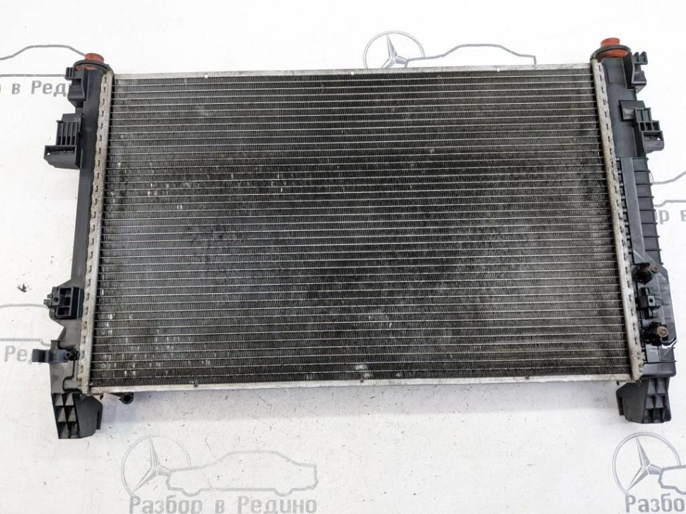 Радиатор MERCEDES-BENZ A-класс W169 (2004 - 2008) фото 1 — Разборка Мерседес